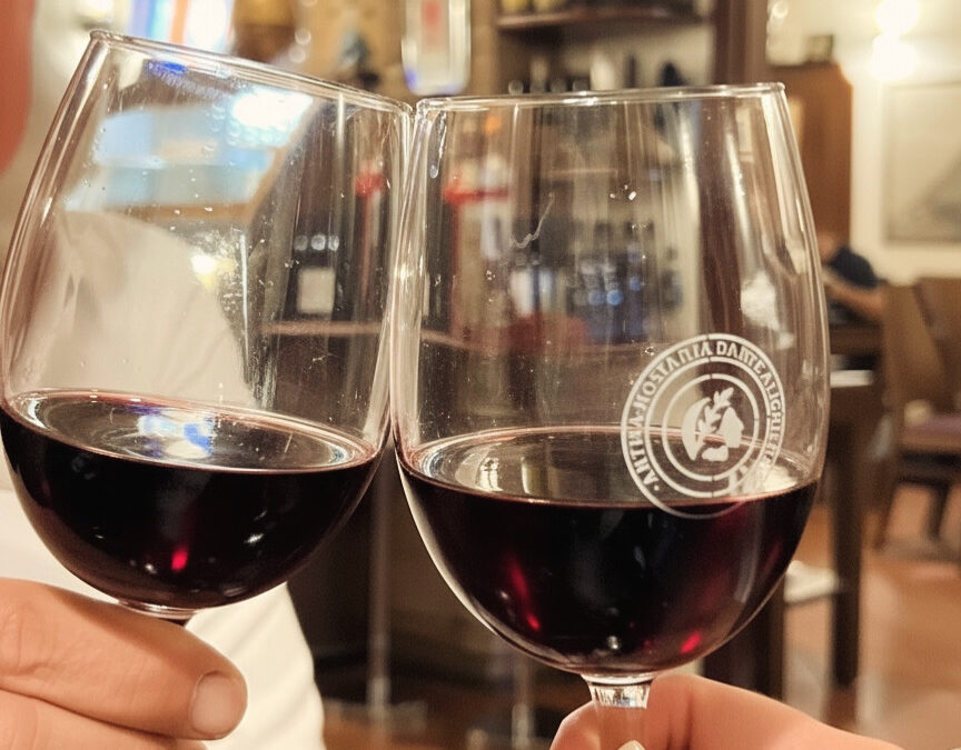 Il vino rosso perfetto per le serate d’inverno all’Antica Hostaria Dante Alighieri